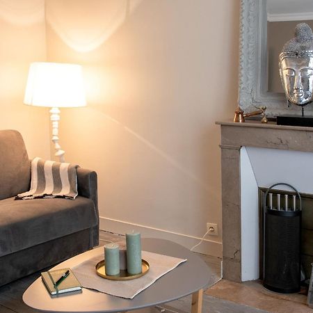Eiffel Tower & Les Invalides - 1Br - Cityapartmentstay Paris Luaran gambar