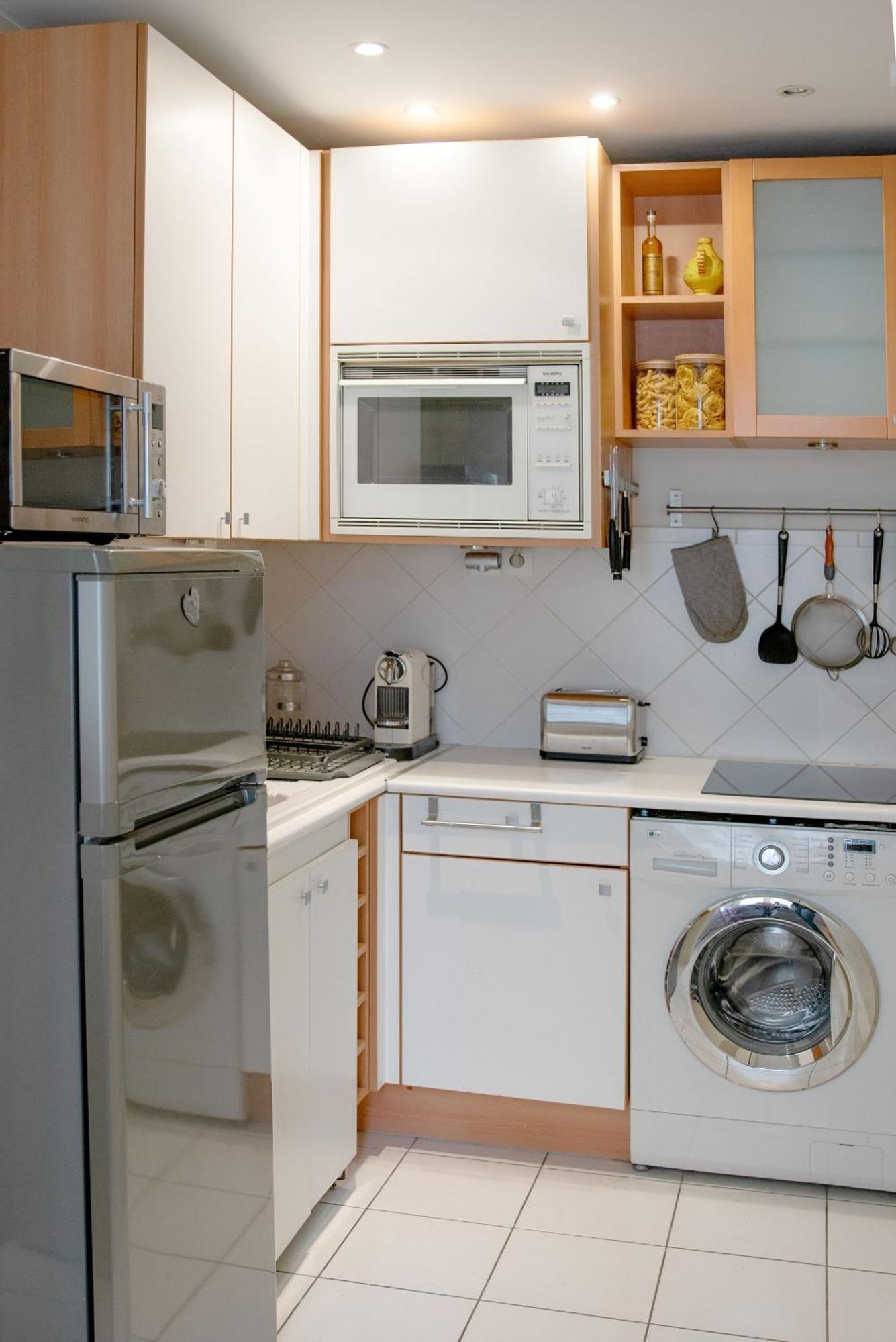 Eiffel Tower & Les Invalides - 1Br - Cityapartmentstay Paris Luaran gambar